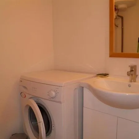 Studio Cabine Avec Loggia דירה *